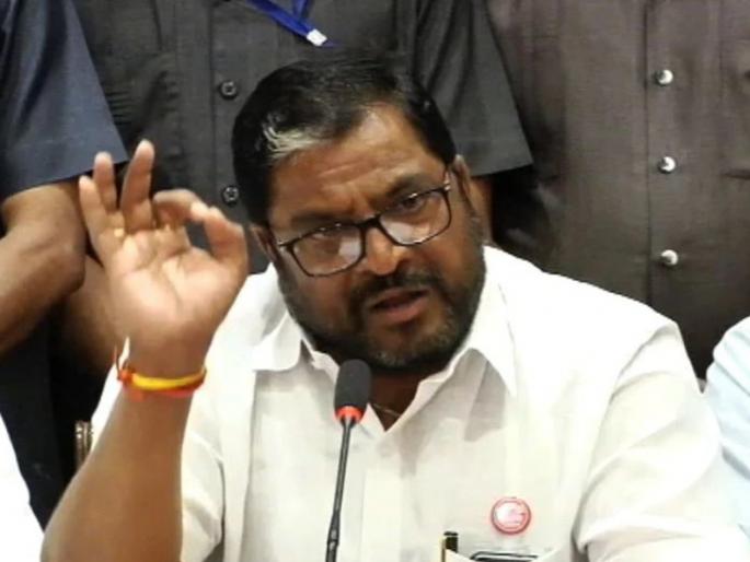 Last year 1 crore 32 lakh tonnes of sugarcane was stolen Raju Shetty allegation | गतवर्षी १ कोटी ३२ लाख टन ऊसाची काटामारीने चोरी; राजू शेट्टी यांचा आरोप Last year 1 crore 32 lakh tonnes of sugarcane was stolen Raju Shetty allegation | गतवर्षी १ कोटी ३२ लाख टन ऊसाची काटामारीने चोरी; राजू शेट्टी यांचा आरोप