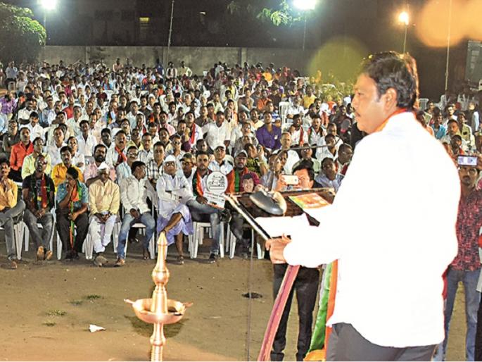 Maharashtra Election 2019: Raju Shinde's 20 km padyatra in 15 hours | Maharashtra Election 2019 : १५ तासांत राजू शिंदेंची २० कि.मी. पदयात्रा Maharashtra Election 2019: Raju Shinde's 20 km padyatra in 15 hours | Maharashtra Election 2019 : १५ तासांत राजू शिंदेंची २० कि.मी. पदयात्रा