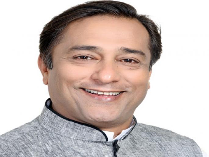 An online tool has been thrown out against those who have 'eliminated' those people; Congress spokesman Raju Waghmare criticized the government | ‘ज्यांना ज्यांना ‘यांना’ संपवायचंय त्यांच्याविरुद्ध  आॅनलाइनचं हत्यार उपसण्यात आलंय’; कॉंग्रेस प्रवक्ते  राजू वाघमारे यांची सरकारवर टीकेची झोड An online tool has been thrown out against those who have 'eliminated' those people; Congress spokesman Raju Waghmare criticized the government | ‘ज्यांना ज्यांना ‘यांना’ संपवायचंय त्यांच्याविरुद्ध  आॅनलाइनचं हत्यार उपसण्यात आलंय’; कॉंग्रेस प्रवक्ते  राजू वाघमारे यांची सरकारवर टीकेची झोड