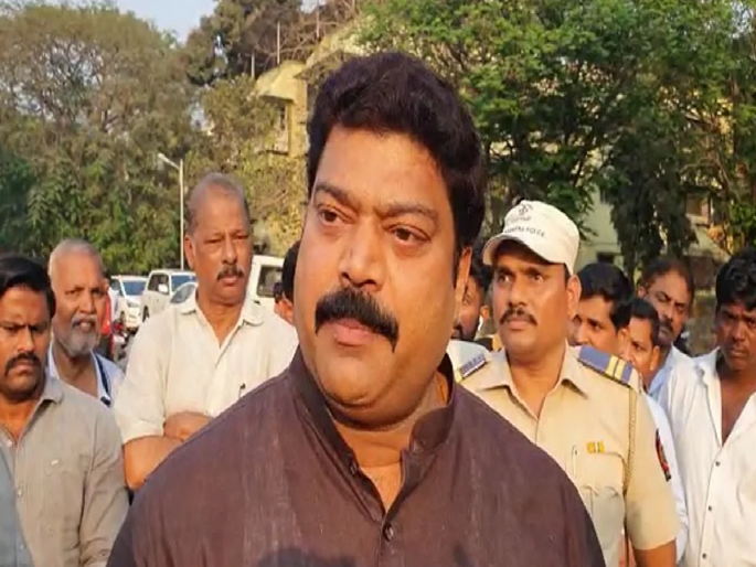 Anuragji Our KDMC is just smart in setting; MLA Raju Patil slams | अनुरागजी आमची केडीए्मसी फक्त सेटिंगमध्ये स्मार्ट; आमदार राजू पाटील यांनी काढला चिमटा Anuragji Our KDMC is just smart in setting; MLA Raju Patil slams | अनुरागजी आमची केडीए्मसी फक्त सेटिंगमध्ये स्मार्ट; आमदार राजू पाटील यांनी काढला चिमटा