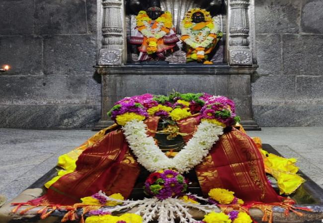 On the holy day of Rakshabandhan, "Muktai sent Rakhi to Maulin" | "रक्षाबंधनाच्या पवित्र दिनी मुक्ताईने पाठवली माऊलींना राखी"