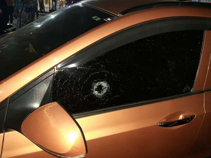 Firing on NCP Leader Ram Liye's Car BKP | बदलापूरमधील राष्ट्रवादी काँग्रेसचे कार्याध्यक्ष राम लिये यांच्या कारवर गोळीबार