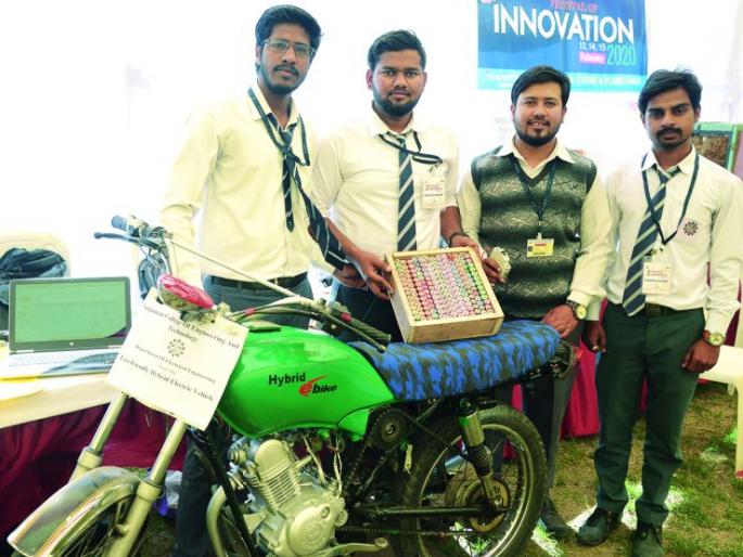 When the petrol runs out, the motorcycle will run on the battery! | पेट्रोल संपले की बॅटरीवर चालेल मोटरसायकल! When the petrol runs out, the motorcycle will run on the battery! | पेट्रोल संपले की बॅटरीवर चालेल मोटरसायकल!