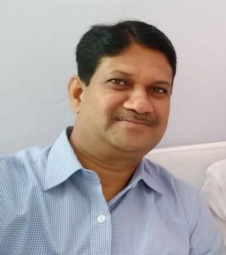 Warkar does not expect any slimy features: Ramchandra Shinde | वारकºयास भपकेबाज सुविधांची अपेक्षा नसते : रामचंद्र शिंदे Warkar does not expect any slimy features: Ramchandra Shinde | वारकºयास भपकेबाज सुविधांची अपेक्षा नसते : रामचंद्र शिंदे