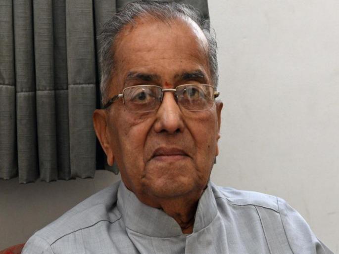 Before giving a full proof certificate, it is necessary to see the capability of the boundary wall: ramchandra gohad | पूर्णत्वाचा दाखला देण्यापूर्वी इमारतीप्रमाणे सीमाभिंतीची सक्षमता पाहणे आवश्यक: रामचंद्र गोहाड