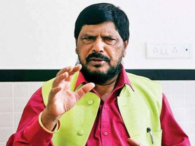 will welcome Ramdas Athawale if he wants to join alliance says congress leader radhakrishna vikhe patil | ...तर रामदास आठवलेंचंही स्वागत करू; महाआघाडीसाठी काँग्रेसच्या हालचाली will welcome Ramdas Athawale if he wants to join alliance says congress leader radhakrishna vikhe patil | ...तर रामदास आठवलेंचंही स्वागत करू; महाआघाडीसाठी काँग्रेसच्या हालचाली
