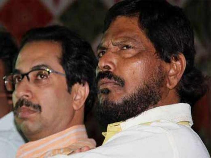 Not all women who wear burqa are terrorists says Union Minister Ramdas Athawale on Shiv Senas proposal to ban burqa | सर्व मुस्लिम महिला दहशतवादी नाहीत; शिवसेनेच्या बुरखा बंदीच्या मागणीला आठवलेंचा विरोध Not all women who wear burqa are terrorists says Union Minister Ramdas Athawale on Shiv Senas proposal to ban burqa | सर्व मुस्लिम महिला दहशतवादी नाहीत; शिवसेनेच्या बुरखा बंदीच्या मागणीला आठवलेंचा विरोध