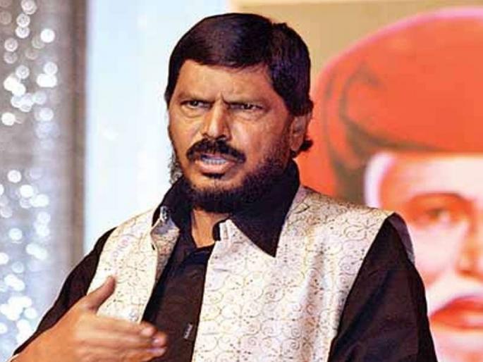 If Ramdas Athawale's candidacy rejected Ripai's rebellion; Warning to BJP | आठवलेंना उमेदवारी नाकारली तर रिपाइं बंड करणार, अपक्ष उमेदवार देणार; भाजपाला इशारा If Ramdas Athawale's candidacy rejected Ripai's rebellion; Warning to BJP | आठवलेंना उमेदवारी नाकारली तर रिपाइं बंड करणार, अपक्ष उमेदवार देणार; भाजपाला इशारा