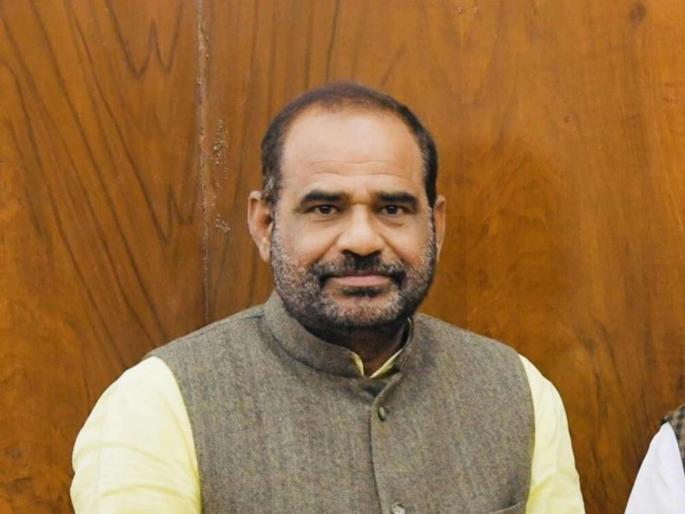 First strange criticism on Priyanka Gandhi then BJP leader Ramesh Bidhuri made controversial comment on Delhi CM Atishi | आधी प्रियांका गांधींवर विचित्र टीका नंतर आतिशी यांच्याबाबत भाजप नेते बिधुरी यांची घसरली जीभ