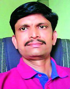 The surrounding realities were written ... | भोवतालच्या वास्तवाने लिहिता झालो...