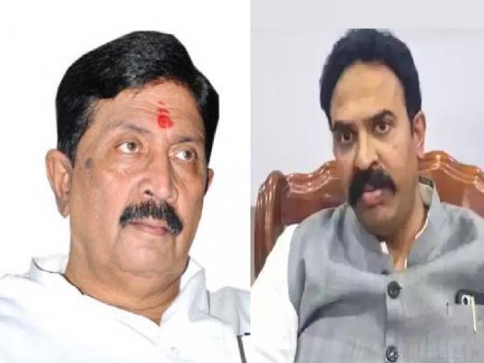Let see who is more desirable than the candidate in the Lok Sabha elections says Ramraje Naik-Nimbalkar warning to Ranjitsinh | लोकसभा निवडणुकीत उमेदवारापेक्षा कोण नको ते पाहू, रामराजेंचा रणजितसिंह यांना इशारा  Let see who is more desirable than the candidate in the Lok Sabha elections says Ramraje Naik-Nimbalkar warning to Ranjitsinh | लोकसभा निवडणुकीत उमेदवारापेक्षा कोण नको ते पाहू, रामराजेंचा रणजितसिंह यांना इशारा