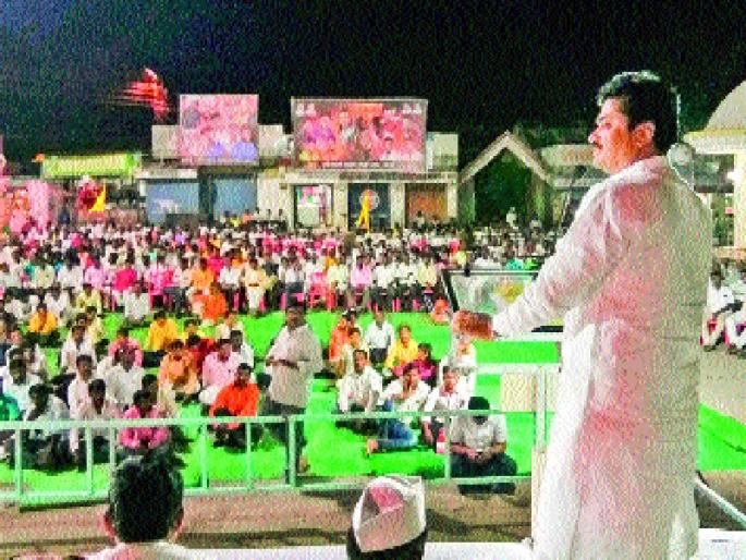 Recommend to forgive the crime - Minister Ram Shinde | गुन्हे माफ करण्याची शिफारस करणार - मंत्री राम शिंदे