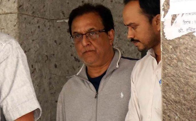 Another Fir on Rana Kapoor & his wife | राणा कपूरसह पत्नीवर आणखी एक गुन्हा Another Fir on Rana Kapoor & his wife | राणा कपूरसह पत्नीवर आणखी एक गुन्हा