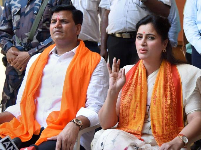 navneet rana and ravi rana and NPC face to face over Hanuman Chalisa Row In Same Temple In Nagpur | राणा दाम्पत्य व राष्ट्रवादी आमनेसामने; शनिवारी नागपुरात करणार हनुमान चालिसा पठण navneet rana and ravi rana and NPC face to face over Hanuman Chalisa Row In Same Temple In Nagpur | राणा दाम्पत्य व राष्ट्रवादी आमनेसामने; शनिवारी नागपुरात करणार हनुमान चालिसा पठण
