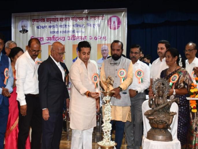 Let's build a Malvani Bhasha Bhavan in Sindhudurg district, appeals Minister Nitesh Rane | सिंधुदुर्ग जिल्ह्यात मालवणी भाषा भवन उभारूया, मंत्री नितेश राणे यांचे आवाहन Let's build a Malvani Bhasha Bhavan in Sindhudurg district, appeals Minister Nitesh Rane | सिंधुदुर्ग जिल्ह्यात मालवणी भाषा भवन उभारूया, मंत्री नितेश राणे यांचे आवाहन