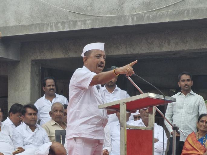 ...so it's time for the Deputy Chief Minister to enter the election fray himself Former President Ranjan Taware's attack | ...म्हणून उपमुख्यमंत्र्यांवर स्वतः निवडणुकीच्या रिंगणात उतरण्याची वेळ; माजी अध्यक्ष रंजन तावरेंचा टोला