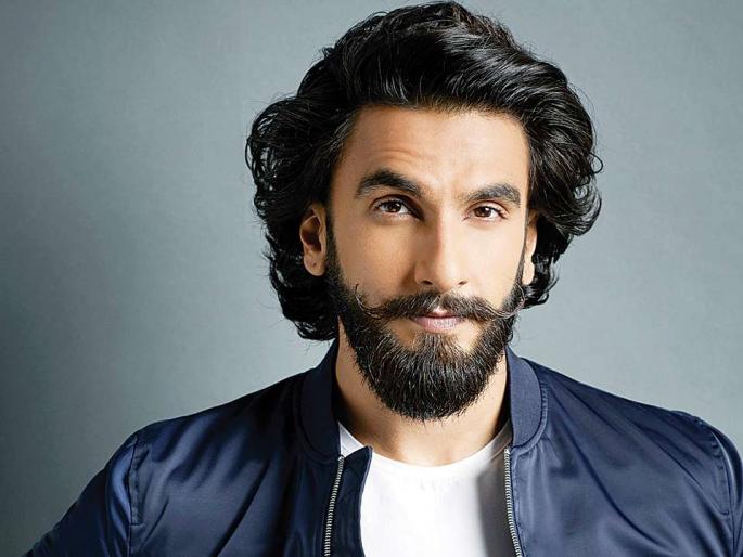 Birthday Special : why raveena tondon throw out ranveer singh on the shooting set | Birthday Special : अन् रवीना टंडनने रणवीर सिंगला दिले होते सेटवरून हाकलून! Birthday Special : why raveena tondon throw out ranveer singh on the shooting set | Birthday Special : अन् रवीना टंडनने रणवीर सिंगला दिले होते सेटवरून हाकलून!