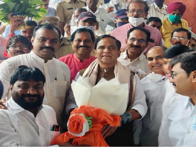 'Mumbai-Aurangabad-Nagpur' Bullet Train Dream Project: Raosaheb Danve | 'मुंबई-औरंगाबाद-नागपूर' बुलेट ट्रेन ड्रीम प्रोजेक्ट : रावसाहेब दानवे 'Mumbai-Aurangabad-Nagpur' Bullet Train Dream Project: Raosaheb Danve | 'मुंबई-औरंगाबाद-नागपूर' बुलेट ट्रेन ड्रीम प्रोजेक्ट : रावसाहेब दानवे