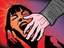 Atrocities against a minor girl in Nadgaon of Bodwad taluka | बोदवड तालुक्यातील नाडगाव येथे अल्पवयीन तरुणीवर अत्याचार