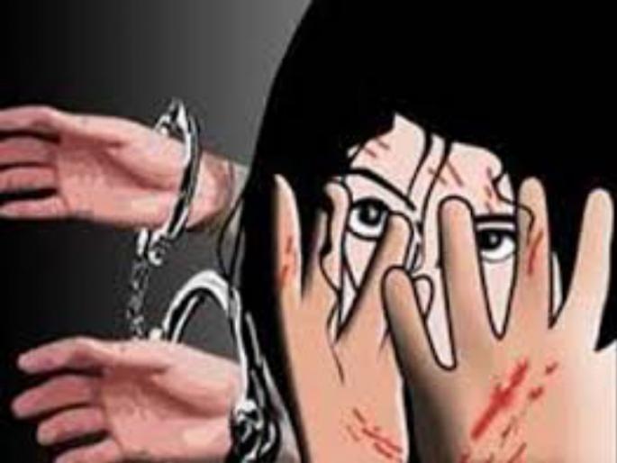 The police arrested person who abused the minor girl | कोयत्याचा धाक दाखवून अल्पवयीन मुलीवर अत्याचार करणाऱ्याला पोलिसांनी ठोकल्या बेड्या The police arrested person who abused the minor girl | कोयत्याचा धाक दाखवून अल्पवयीन मुलीवर अत्याचार करणाऱ्याला पोलिसांनी ठोकल्या बेड्या