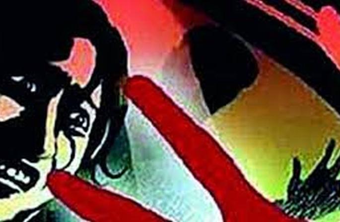 Youth raped married women in Buldhana | विवाहितेवर युवकाचा बलात्कार Youth raped married women in Buldhana | विवाहितेवर युवकाचा बलात्कार