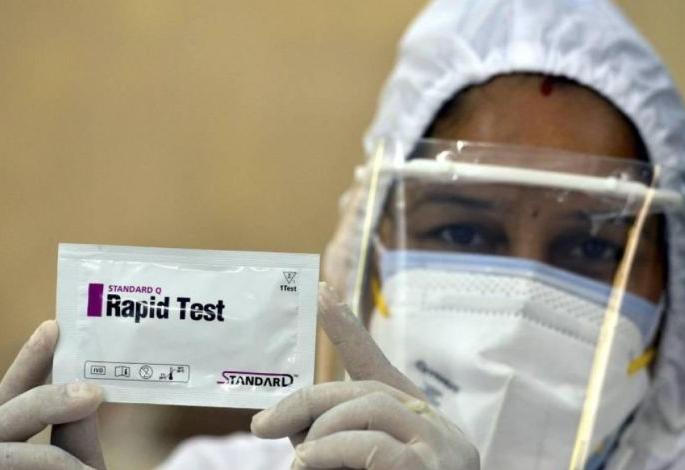 High risk individuals will now have a 'Rapid Antigen Test'! | आता अतिजोखमीच्या व्यक्तींचीच होणार ‘रॅपिड अॅन्टीजन टेस्ट’! High risk individuals will now have a 'Rapid Antigen Test'! | आता अतिजोखमीच्या व्यक्तींचीच होणार ‘रॅपिड अॅन्टीजन टेस्ट’!