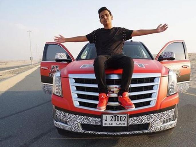 This child has 1 million Dollar Shoes collection | या मुलाकडे आहे १ मिलिअन डॉलर्सचं शूज् कलेक्शन This child has 1 million Dollar Shoes collection | या मुलाकडे आहे १ मिलिअन डॉलर्सचं शूज् कलेक्शन