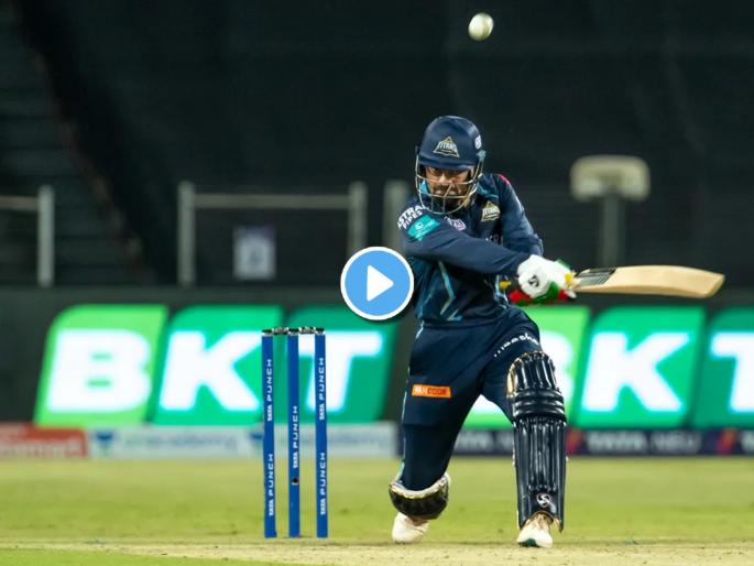 Rashid Khan game changing power hitting 3 sixes 1 four 25 Runs of CSK Chris Jordan Over IPL 2022 Video | Rashid Khan Power Hitting Video, IPL 2022 CSK vs GT: राशिद खानने एका षटकात फिरवला सामना... धुलाई करत कुटल्या २५ धावा!