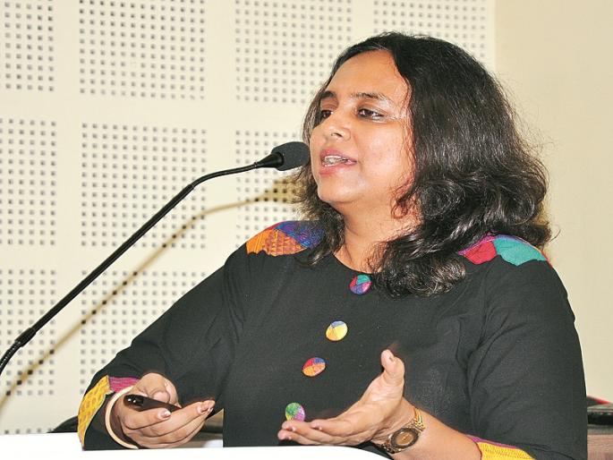 dedication , continuity, patience ideas come true: Rashmi Bansal | जिद्द, सातत्य, संयमातून कल्पना सत्यात उतरतात : रश्मी बन्सल  dedication , continuity, patience ideas come true: Rashmi Bansal | जिद्द, सातत्य, संयमातून कल्पना सत्यात उतरतात : रश्मी बन्सल