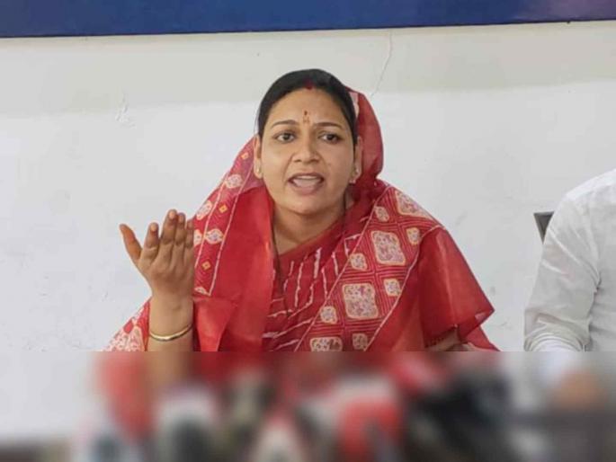 Caste Verification Committee notice to Rashmi Barve of Congress as there is twist in Ramtek candidature of Lok Sabha Election 2024 | काँग्रेसच्या रश्मी बर्वे यांना जात पडताळणी समितीची नोटीस; रामटेकच्या उमेदवारीत ट्विस्ट