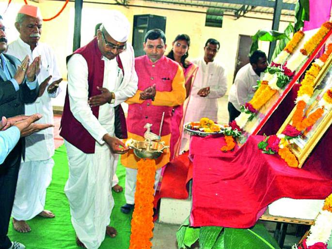 Promoting development due to Vivektaitha Vidyatta - Dnyaneshwar Maharaj | विवेकाधिष्ठित विद्वत्तेमुळे विकासाला चालना - ज्ञानेश्वर महाराज Promoting development due to Vivektaitha Vidyatta - Dnyaneshwar Maharaj | विवेकाधिष्ठित विद्वत्तेमुळे विकासाला चालना - ज्ञानेश्वर महाराज