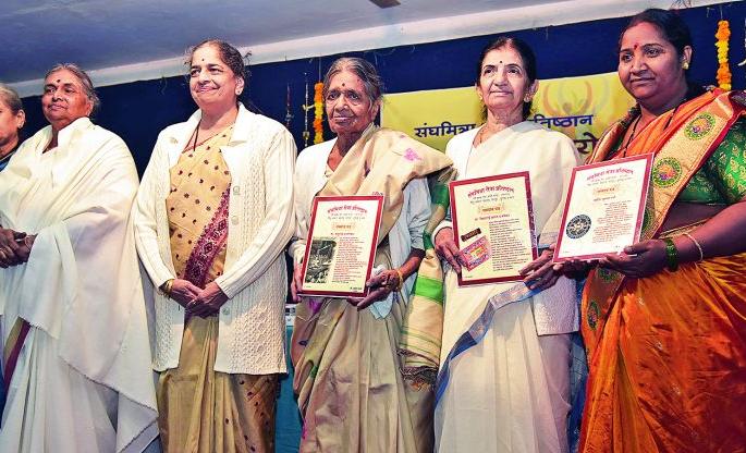 Astronomy was diminished by narrow thinking | संकुचित विचारसरणीमुळे ज्योतिषशास्त्राला कमीपणा आला Astronomy was diminished by narrow thinking | संकुचित विचारसरणीमुळे ज्योतिषशास्त्राला कमीपणा आला