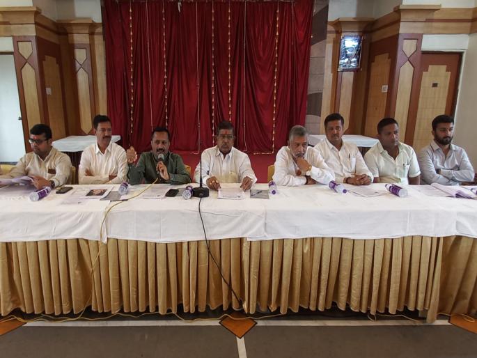 Shree Krishna Tarun Mandal's victory in the National Ganeshotsav Competition for the second year in a row; 103 boards won prizes | राष्ट्रीय गणेशोत्सव स्पर्धेत सलग दुस-या वर्षी श्रीकृष्ण तरुण मंडळाची बाजी; १०३ मंडळांनी पारितोषिके मिळविली Shree Krishna Tarun Mandal's victory in the National Ganeshotsav Competition for the second year in a row; 103 boards won prizes | राष्ट्रीय गणेशोत्सव स्पर्धेत सलग दुस-या वर्षी श्रीकृष्ण तरुण मंडळाची बाजी; १०३ मंडळांनी पारितोषिके मिळविली