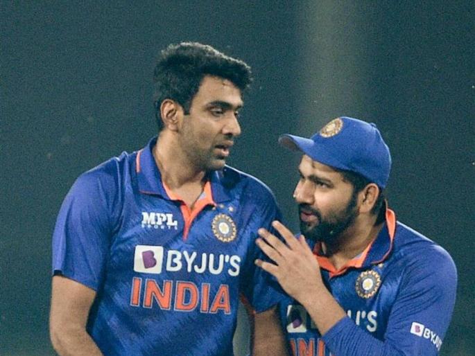 Rohit Sharma Backs Ravi Ashwin's Idea On Dew Factor, Ashwin had proposed an 11.30 AM IST start | वर्ल्ड कप सामन्यांची वेळ बदलण्याच्या आर अश्विनच्या कल्पनेला रोहित शर्माचा पाठिंबा; जाणून घ्या का