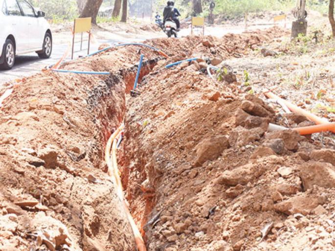 Be ready for action if roads are dug in the city after April 30 | पुणे शहरात ३० एप्रिलनंतर रस्ते खोदाल तर कारवाईला तयार राहा Be ready for action if roads are dug in the city after April 30 | पुणे शहरात ३० एप्रिलनंतर रस्ते खोदाल तर कारवाईला तयार राहा