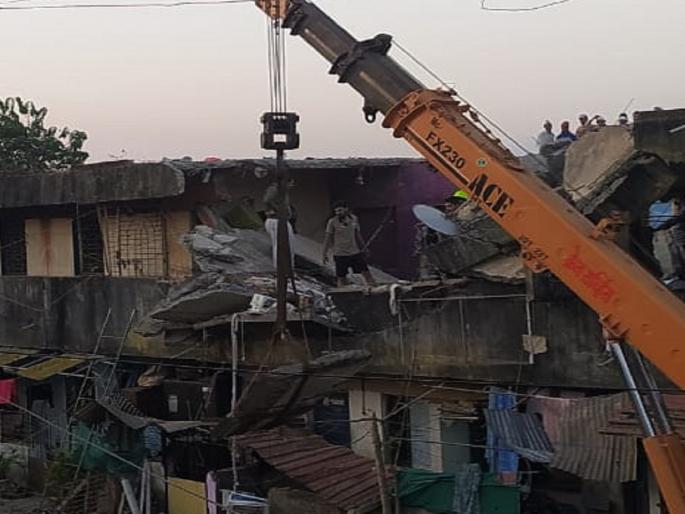 Blast at Shetyenagar in Ratnagiri: Due to gas, fridge, AC, the intensity of spate increased | रत्नागिरीतील शेट्येनगरात स्फोट: ..त्यामुळे स्फोटाची तीव्रता वाढली, प्रादेशिक न्याय वैज्ञानिक प्रयोगशाळेच्या अहवालाची प्रतीक्षा Blast at Shetyenagar in Ratnagiri: Due to gas, fridge, AC, the intensity of spate increased | रत्नागिरीतील शेट्येनगरात स्फोट: ..त्यामुळे स्फोटाची तीव्रता वाढली, प्रादेशिक न्याय वैज्ञानिक प्रयोगशाळेच्या अहवालाची प्रतीक्षा