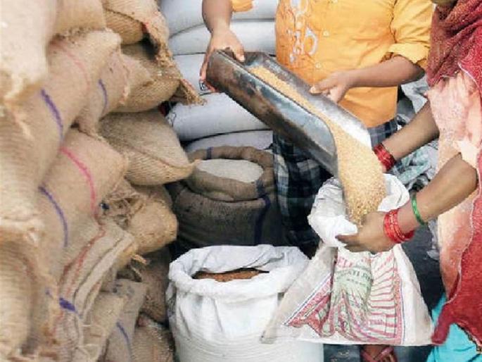 every rationing shop in mumbai will be provided e pos machine for eye scanner for gain distribution to identify ration card holders | डोळे स्कॅन करा अन् रेशन घ्या ! २३ लाख जणांना मिळणार मोफत रेशन; शासनाचा निर्णय every rationing shop in mumbai will be provided e pos machine for eye scanner for gain distribution to identify ration card holders | डोळे स्कॅन करा अन् रेशन घ्या ! २३ लाख जणांना मिळणार मोफत रेशन; शासनाचा निर्णय