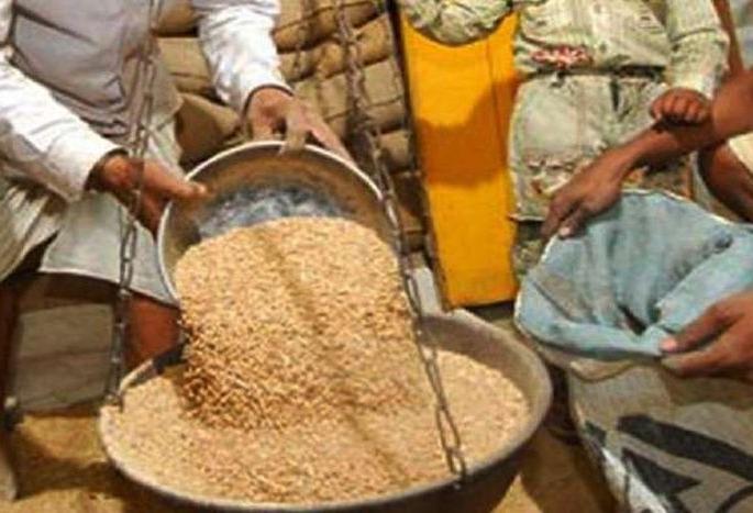 -Then ration shopkeeper's license will be revoked: District supply officers warning | -तर रेशन दुकानदाराचा परवाना होणार रद्द : जिल्हा पुरवठा अधिकाऱ्यांचा इशारा