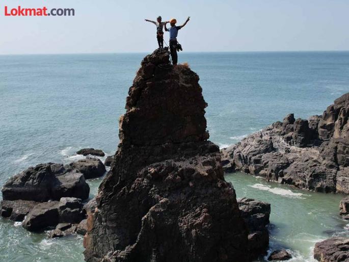 Adventure mountaineers successfully climb the highest peak in the sea of Ratnagiri | रत्नागिरीच्या भर समुद्रातील उत्तुंग सूळ सुळक्यावर एडवेंचरच्या गिर्यारोहकांनी केली यशस्वी चढाई Adventure mountaineers successfully climb the highest peak in the sea of Ratnagiri | रत्नागिरीच्या भर समुद्रातील उत्तुंग सूळ सुळक्यावर एडवेंचरच्या गिर्यारोहकांनी केली यशस्वी चढाई
