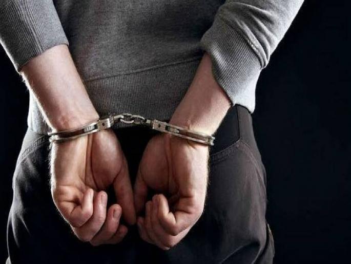 Forced labor for 7 years for having sex with a minor girl by luring her into marriage | अल्पवयीन मुलीला लग्नाचे आमिष दाखवून शरीरसंबंध ठेवणाऱ्याला ७ वर्षे सक्तमजुरी Forced labor for 7 years for having sex with a minor girl by luring her into marriage | अल्पवयीन मुलीला लग्नाचे आमिष दाखवून शरीरसंबंध ठेवणाऱ्याला ७ वर्षे सक्तमजुरी