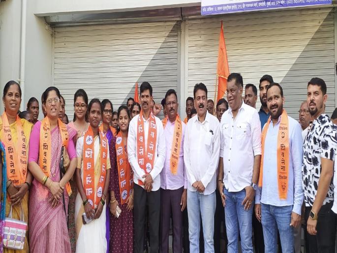 Former Chairman Deepak Nagle joins Shiv Sena | माजी सभापती दीपक नागले यांचा शिवसेनेत प्रवेश Former Chairman Deepak Nagle joins Shiv Sena | माजी सभापती दीपक नागले यांचा शिवसेनेत प्रवेश