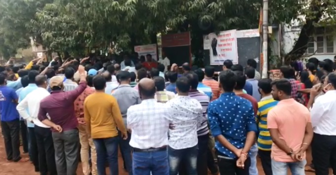 The ST workers agitation will continue till the corporation is merged with the government | ST Strike : ..तोपर्यंत आंदोलन सुरू ठेवणार, एसटी कर्मचाऱ्यांनी घेतली शपथ