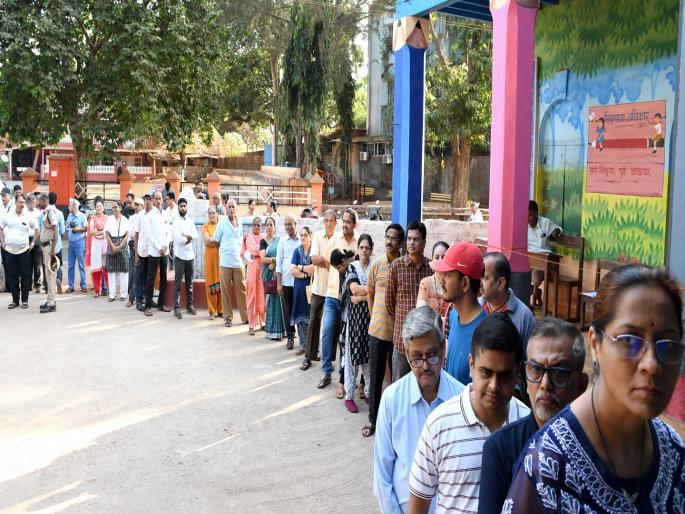 33.91 percent polling in Ratnagiri-Sindhudurg constituency till noon; Chiplun, Rajapur front | रत्नागिरी-सिंधुदुर्ग मतदार संघात ३ वाजेपर्यंत ४४.७३ टक्के मतदान, कुडाळ विधानसभा मतदार संघाने घेतली आघाडी 33.91 percent polling in Ratnagiri-Sindhudurg constituency till noon; Chiplun, Rajapur front | रत्नागिरी-सिंधुदुर्ग मतदार संघात ३ वाजेपर्यंत ४४.७३ टक्के मतदान, कुडाळ विधानसभा मतदार संघाने घेतली आघाडी