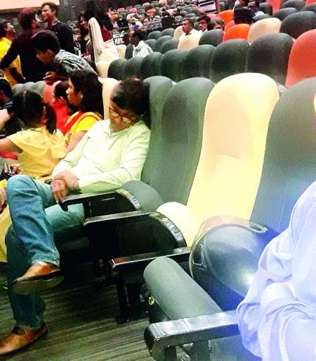 99th Akhil Bhartiya Marathi Natya Sammelan: So why 60 hours force? | ९९ वे अखिल भारतीय मराठी नाट्य संमेलन : तर मग ६० तासांचा अट्टाहास का?