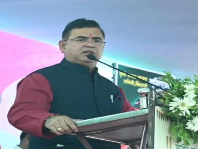 Will promote wine production project on Kajubondu says Marketing Minister Jayakumar Rawal | काजूबोंडूवरील वाइन निर्मिती प्रकल्पाला चालना देणार -पणन मंत्री जयकुमार रावल Will promote wine production project on Kajubondu says Marketing Minister Jayakumar Rawal | काजूबोंडूवरील वाइन निर्मिती प्रकल्पाला चालना देणार -पणन मंत्री जयकुमार रावल