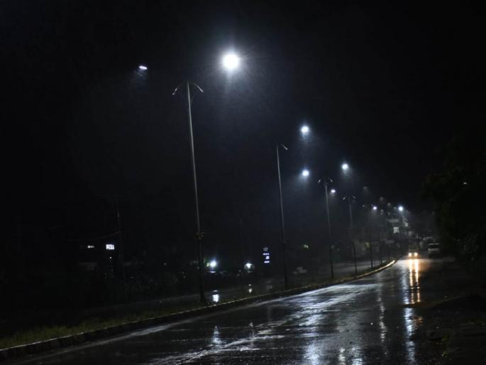 Rains return to the district after a long hiatus | प्रदीर्घ खंडानंतर जिल्ह्यात पावसाचे पुनरागमन Rains return to the district after a long hiatus | प्रदीर्घ खंडानंतर जिल्ह्यात पावसाचे पुनरागमन