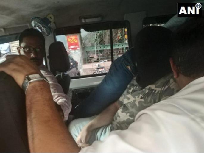 Mumbai police big success! Ravi Pujari is in the custody of Radiwiwala Crime Branch | मुंबई पोलिसांना मोठं यश! रवी पुजारीचा साथीदार रेडिओवाला गुन्हे शाखेच्या ताब्यात Mumbai police big success! Ravi Pujari is in the custody of Radiwiwala Crime Branch | मुंबई पोलिसांना मोठं यश! रवी पुजारीचा साथीदार रेडिओवाला गुन्हे शाखेच्या ताब्यात