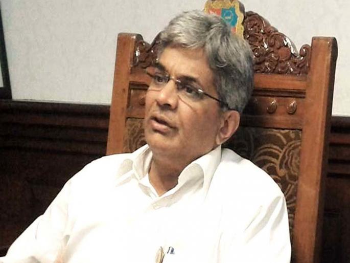 CST Bridge Collapse - BMC Congress leader Ravi Raja writes a letter to CM and demands a judicial probe | पूल दुर्घटनेची न्यायालयीन चौकशी करा, विरोधी पक्षनेते रवी राजा यांचे मुख्यमंत्र्यांना पत्र  CST Bridge Collapse - BMC Congress leader Ravi Raja writes a letter to CM and demands a judicial probe | पूल दुर्घटनेची न्यायालयीन चौकशी करा, विरोधी पक्षनेते रवी राजा यांचे मुख्यमंत्र्यांना पत्र