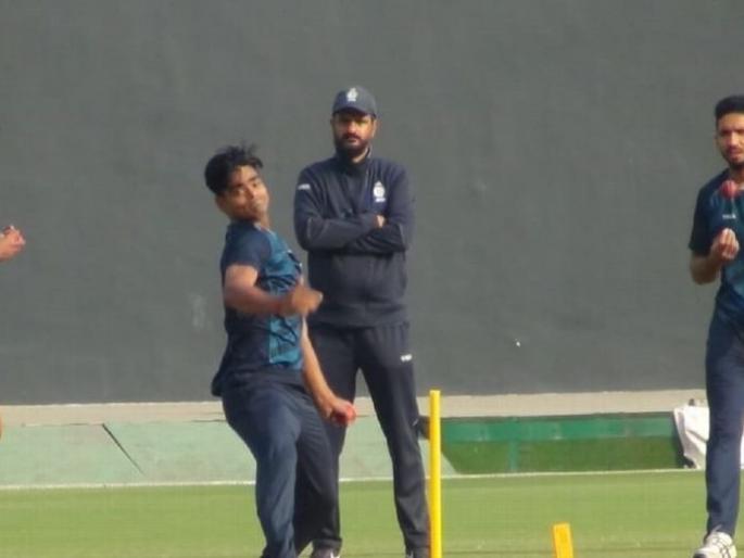 Ravi Yadav becomes the first cricketer to done 'this' record | 'हा' विक्रम करणारा रवी यादव किकेट विश्वातील ठरला पहिलाच क्रिकेटपटू