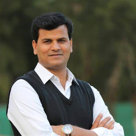 What happened to the action against MLA Ravi Rana? High Court Inquiry | आमदार रवी राणा यांच्याविरुद्धच्या कारवाईचे काय झाले? उच्च न्यायालयाची विचारणा What happened to the action against MLA Ravi Rana? High Court Inquiry | आमदार रवी राणा यांच्याविरुद्धच्या कारवाईचे काय झाले? उच्च न्यायालयाची विचारणा